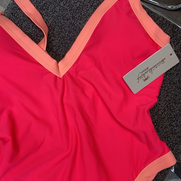 NWT one piece swim size small - Picture 2 of 3